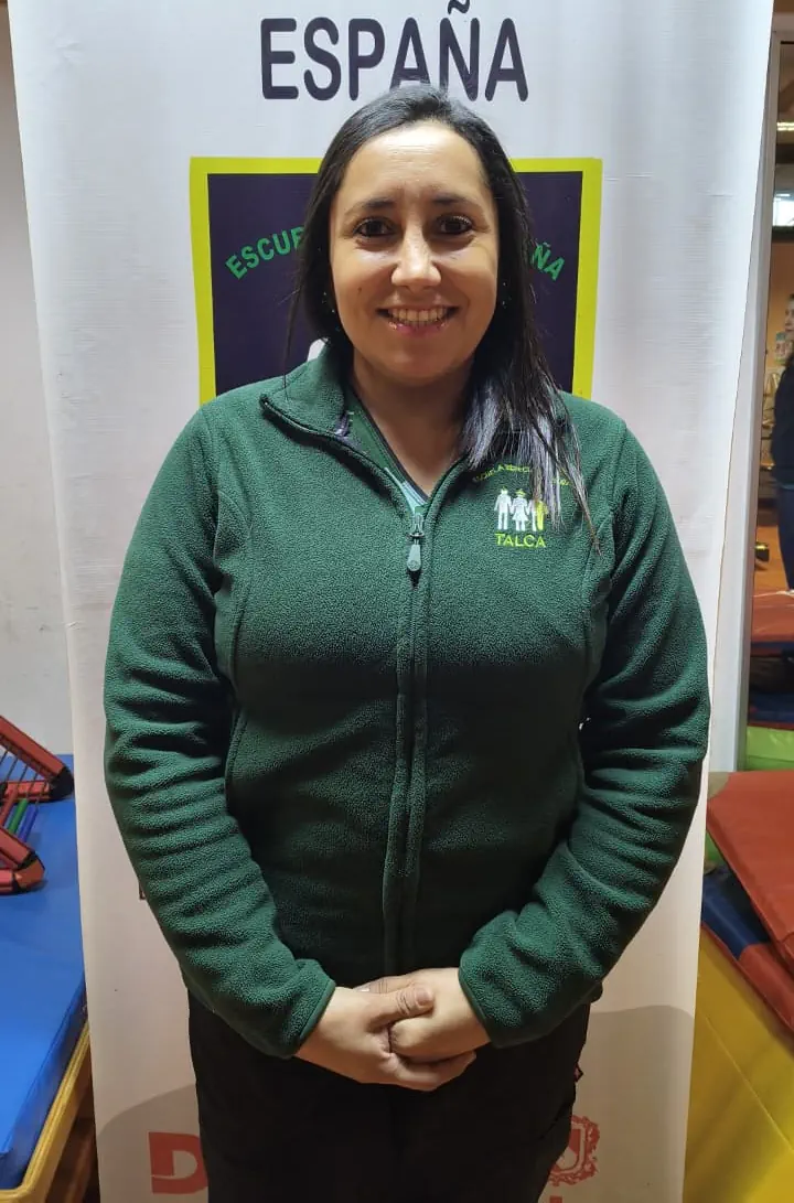 Marianela Benavides, Docente